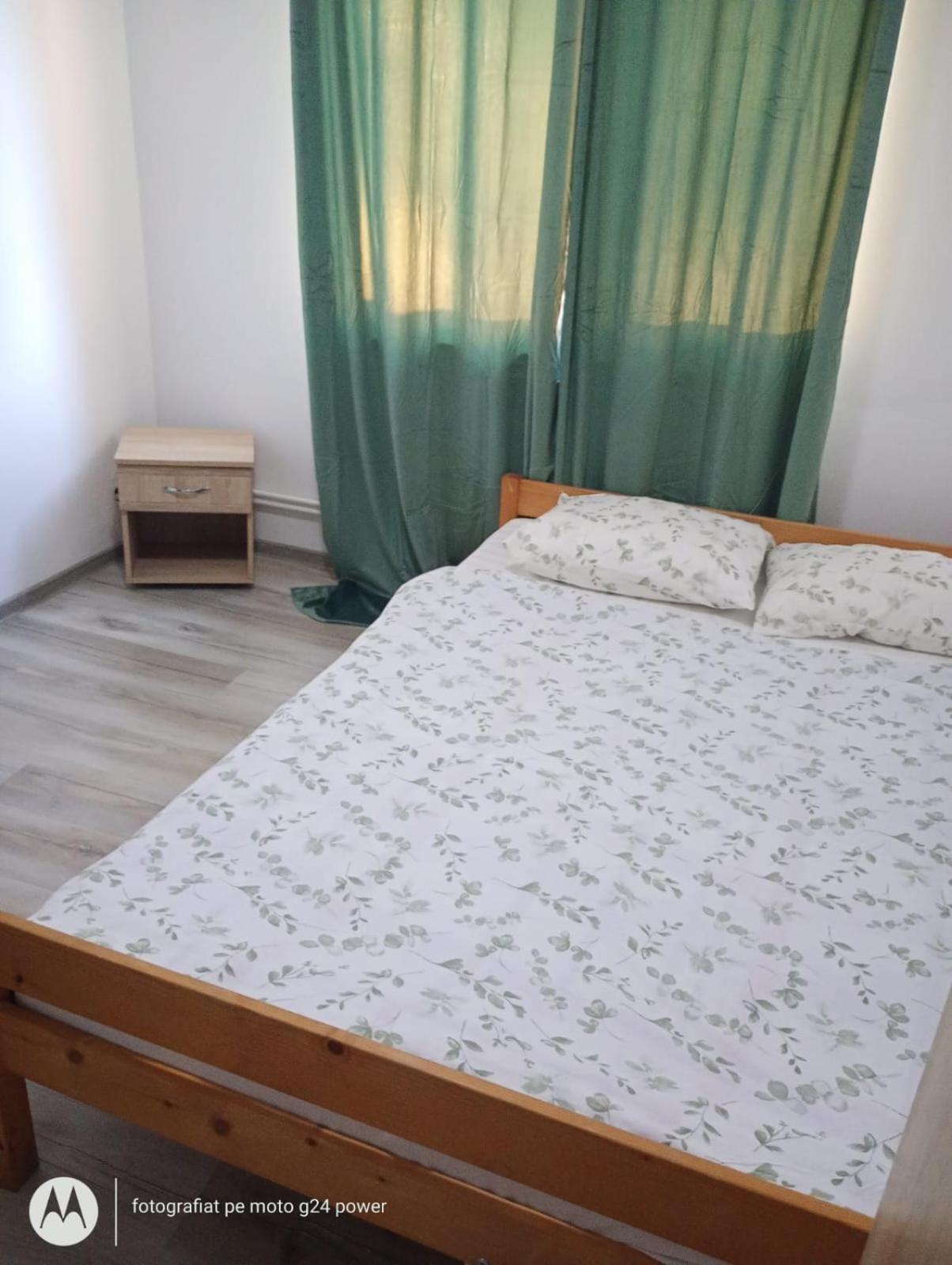 4 Rooms Apartment Tulcea Exterior photo